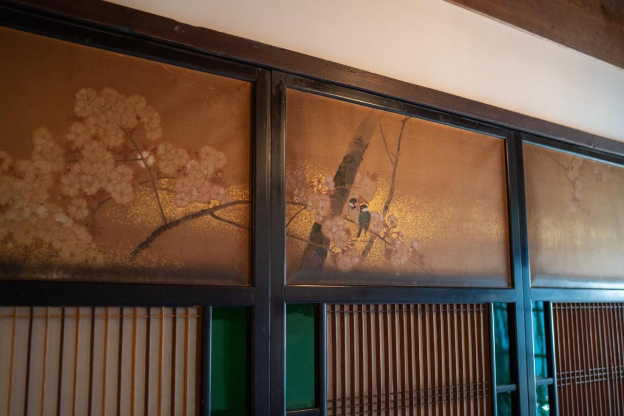 Machiya Guest House Carta Kanazawa Buitenkant foto