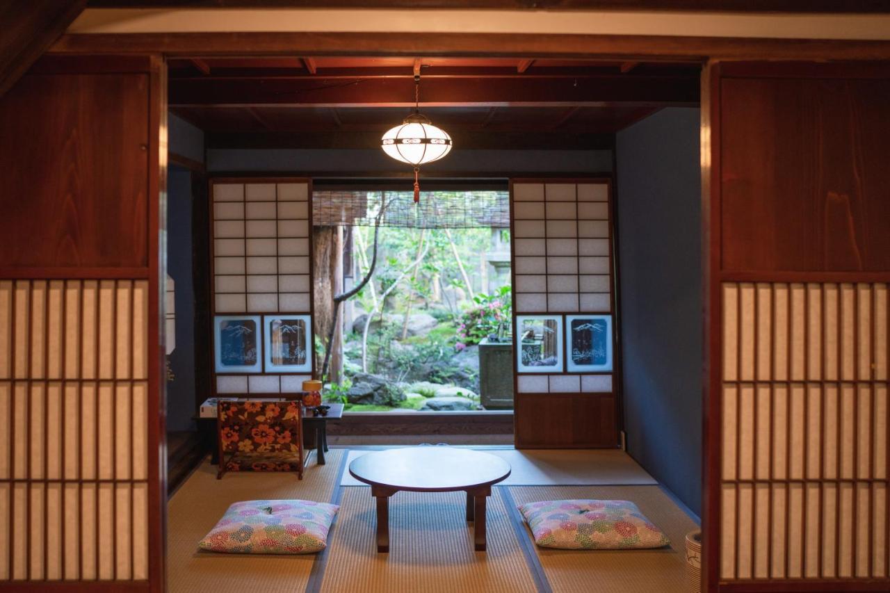 Machiya Guest House Carta Kanazawa Buitenkant foto