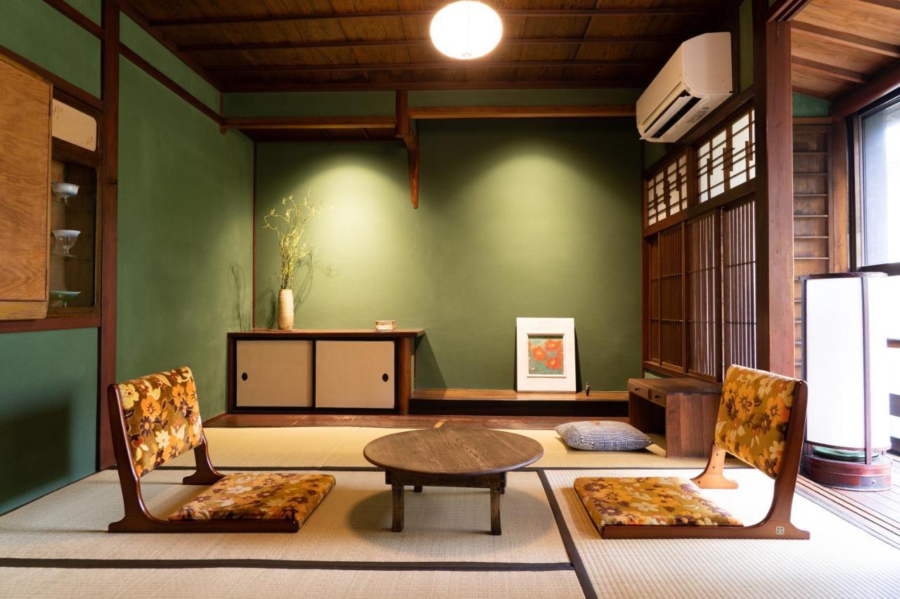 Machiya Guest House Carta Kanazawa Buitenkant foto