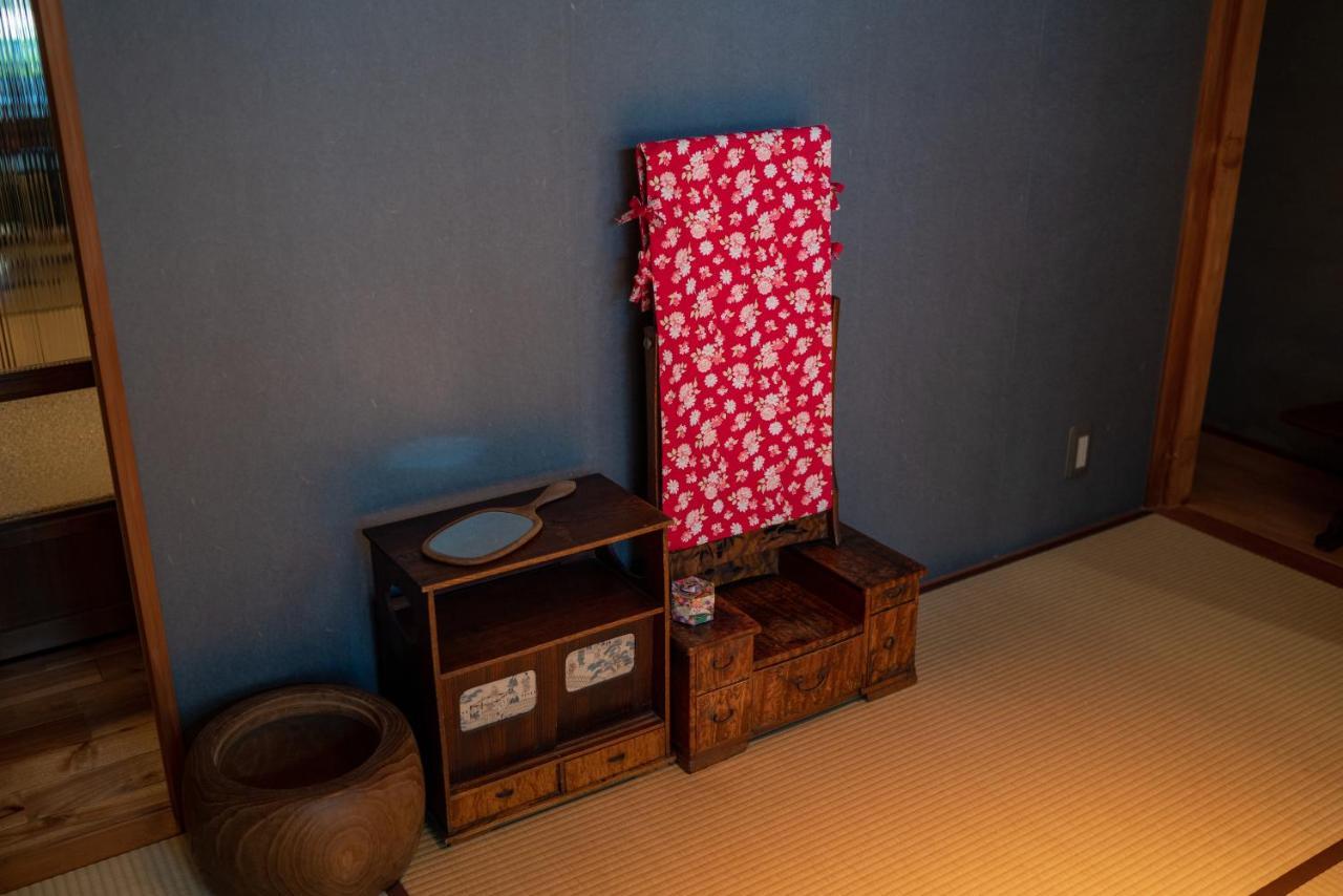 Machiya Guest House Carta Kanazawa Buitenkant foto