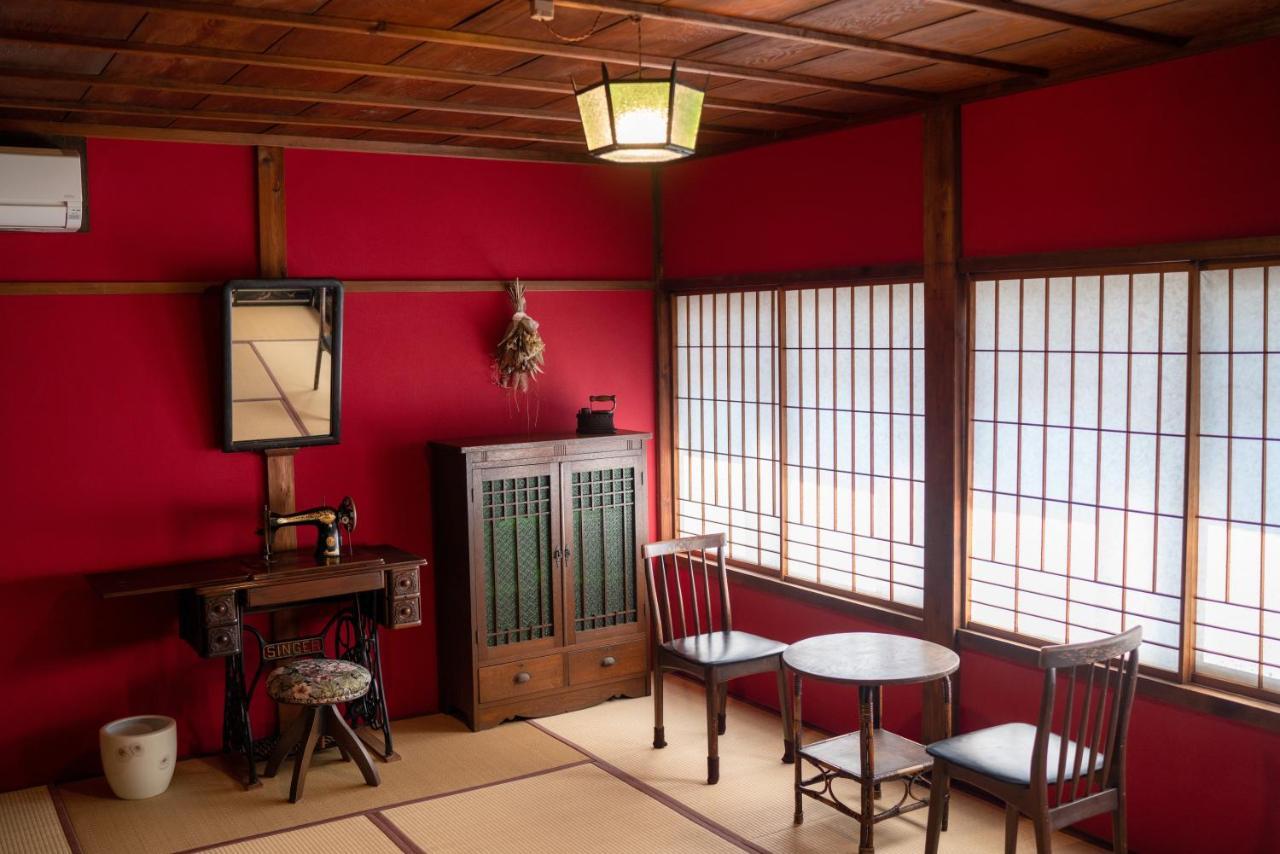 Machiya Guest House Carta Kanazawa Buitenkant foto